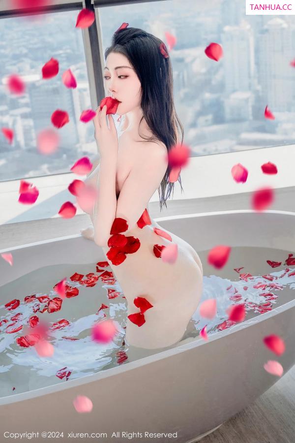   [XiuRen]高清写真图 2024.03.05 No.8175 瑜伽喵 新人美臀第57张图片